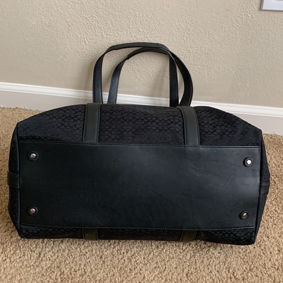 Coach - Picture 5 of 12